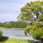 度假居 Orla Na Mazurach 帕瑟姆